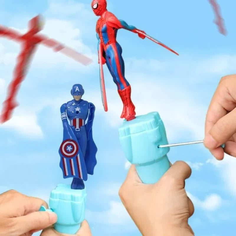 Anime homem-aranha de bambu libélula brinquedo voador homem de ferro capitão corda giratória brinquedos voadores brinquedo ao ar livre para meninos presente para crianças